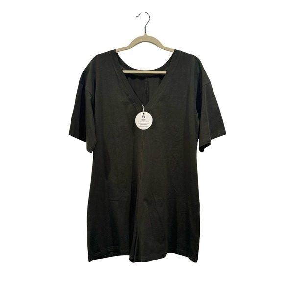 no brand Pants - 🍃🐍  Romper Tee in Dark Olive Green NWT 🐍🍃